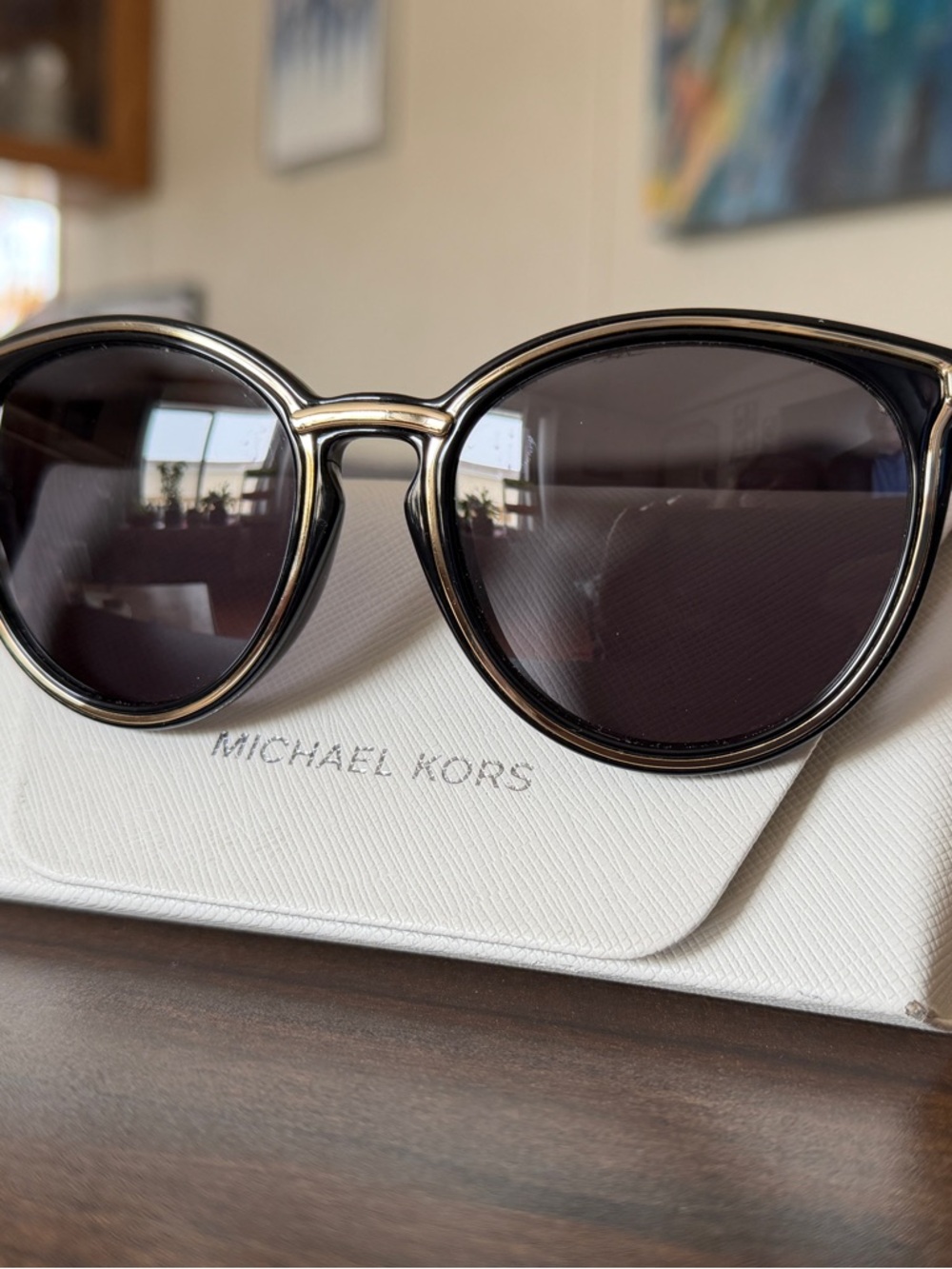 Michael Kors Sunglasses
Brisbane MK1077